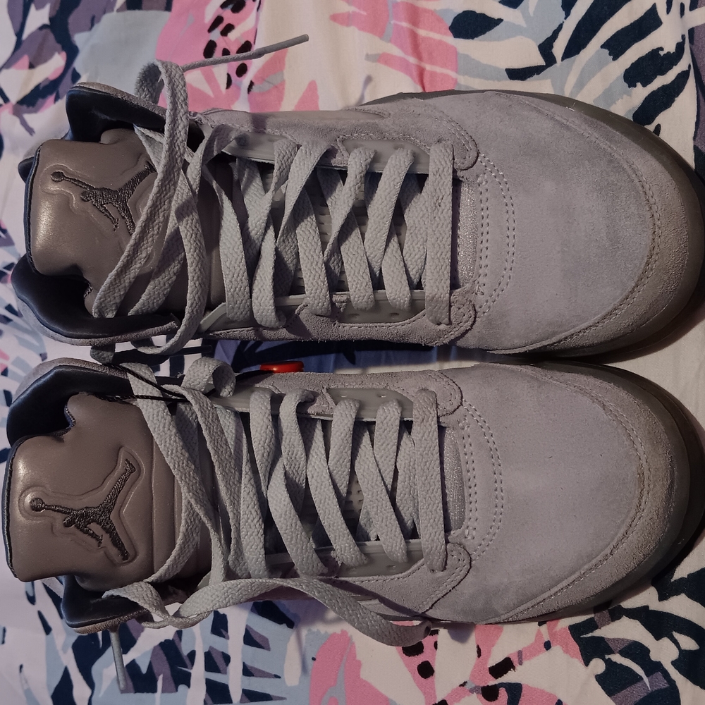 Jordan women's ice blue sneakers